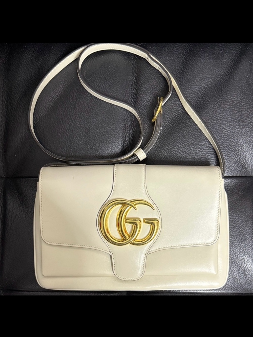 Gucci Cream and Gold Crossbody Bag with Dusty